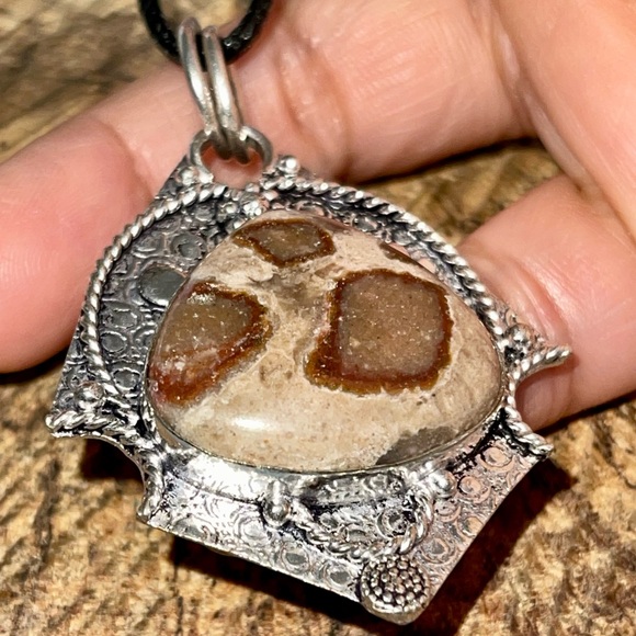 Garnet in Limestone Pendant 2 1/4” - Picture 1 of 14